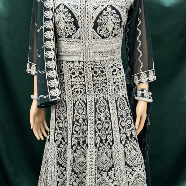 Anarkali Donkergroen maat 42