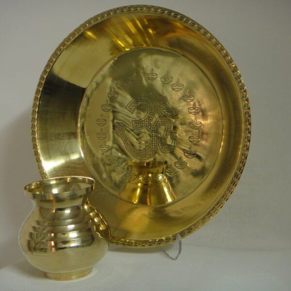 Thali Lota Goud Ohm 700 gram