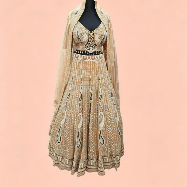 Lehenga heavenly cream